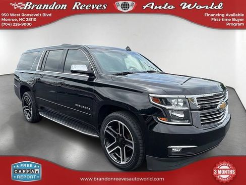 Used 2020 Chevrolet Suburban Premier AWD/4WD image 3