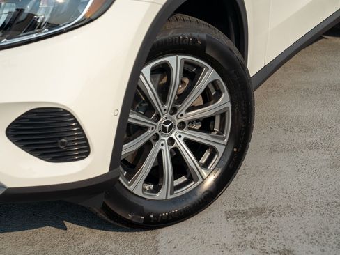 Certified 2026 Mercedes-Benz GLC 300 4MATIC image 11