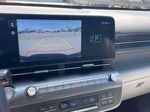 Used 2024 Hyundai Kona SEL AWD/4WD image 26
