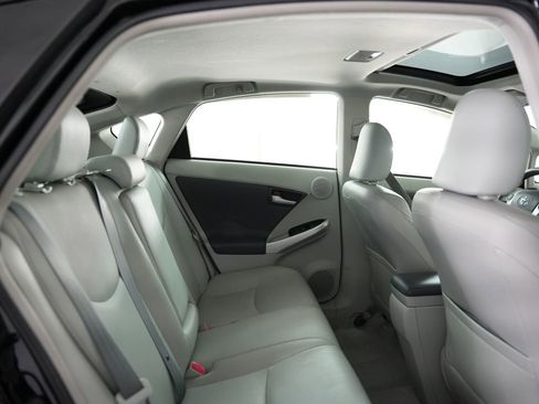 Used 2011 Toyota Prius Four w/ Solar Roof Pkg FWD image 37