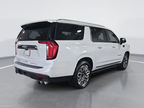 Certified 2024 GMC Yukon XL Denali Ultimate image 3