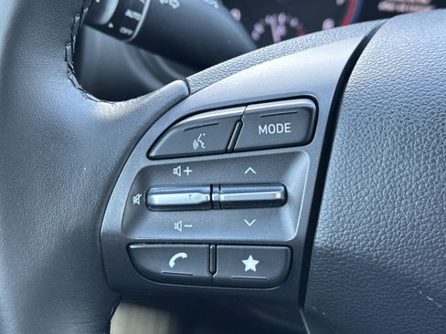 Used 2023 Hyundai Kona SEL w/ Convenience Package image 37