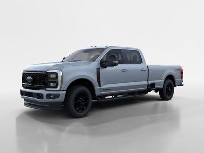 New 2026 Ford F350 Lariat w/ Black Appearance Package