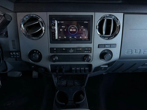 Used 2016 Ford F250 XLT w/ XLT Value Package image 42