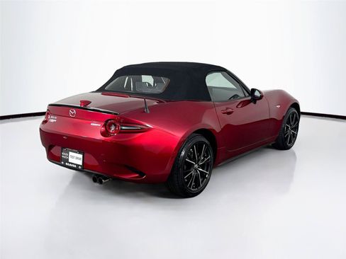 Certified 2025 MAZDA MX-5 Miata Grand Touring RWD image 2