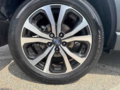 Used 2023 Subaru Forester Limited AWD/4WD image 19