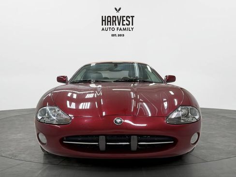 Used 2002 Jaguar XK8 Convertible image 11