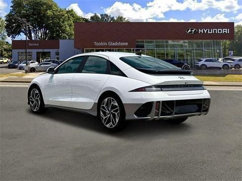 New 2025 Hyundai Ioniq 6 SEL AWD/4WD image 5