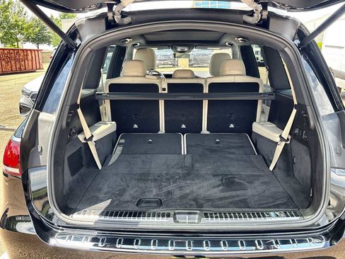 Used 2023 Mercedes-Benz GLS 450 4MATIC image 17