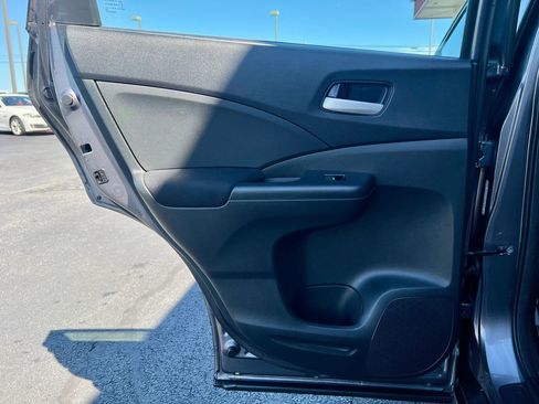 Used 2016 Honda CR-V LX image 31