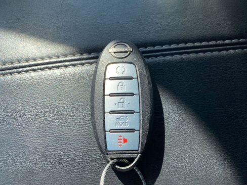 Used 2025 Nissan Altima 2.5 SV image 24