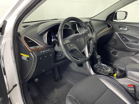 Used 2018 Hyundai Santa Fe Sport AWD/4WD image 3