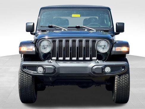 Used 2023 Jeep Wrangler Rubicon AWD/4WD image 2