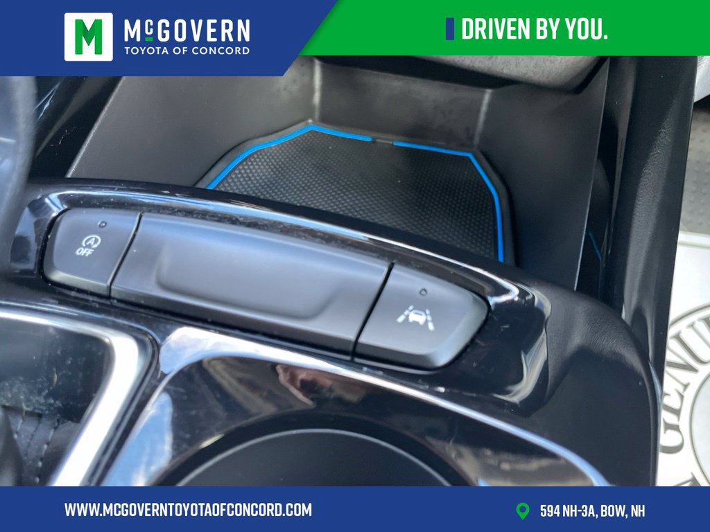 Used 2024 Chevrolet Trax LT w/ Driver Confidence Package FWD image 32