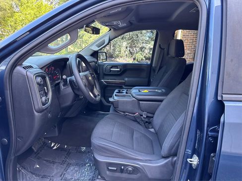 Used 2019 Chevrolet Silverado 1500 LT w/ All-Star Edition image 9