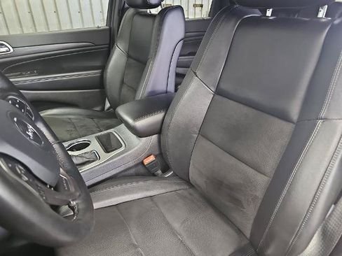 Used 2021 Jeep Grand Cherokee Laredo X AWD/4WD image 15