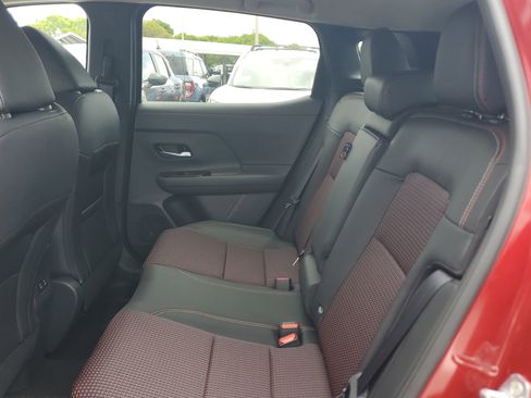 New 2026 Nissan Kicks SR FWD image 11