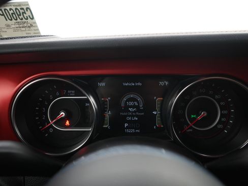 Used 2021 Jeep Wrangler Unlimited Rubicon w/ Uconnect 4C Nav & Sound Group AWD/4WD image 26