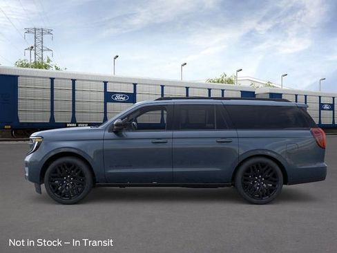 New 2026 Ford Expedition Max Platinum AWD/4WD image 3