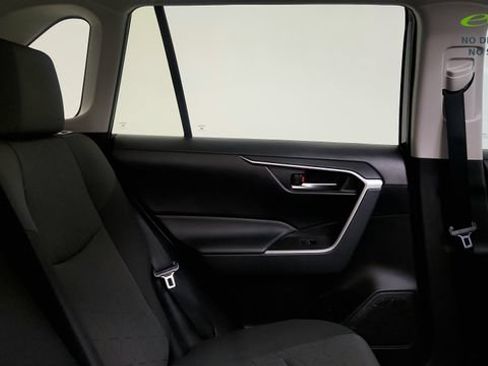 Used 2023 Toyota RAV4 XLE w/ Convenience Package FWD image 39