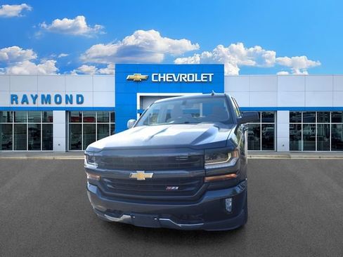 Used 2018 Chevrolet Silverado 1500 LT w/ All Star Edition AWD/4WD image 7