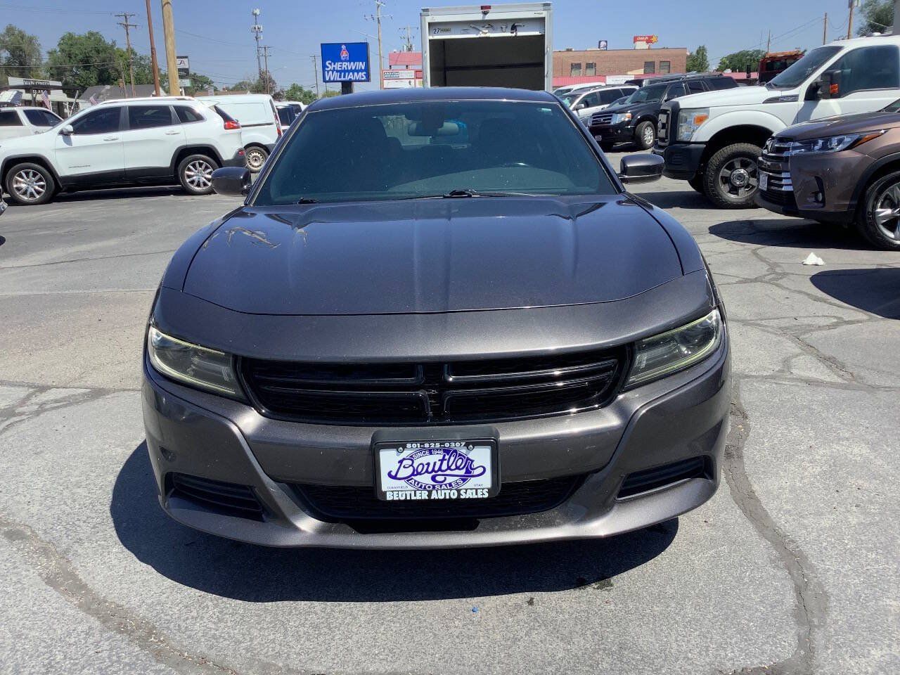 Used 2019 Dodge Charger SXT w/ Travel & Safety Group RWD image 5