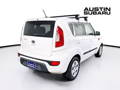 Used 2012 Kia Soul FWD image 7
