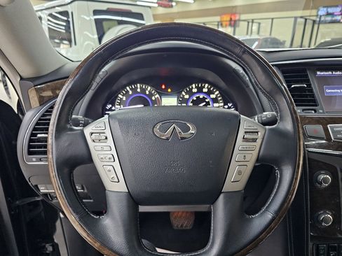 Used 2017 INFINITI QX80 2WD w/ Driver Assistance Package image 32