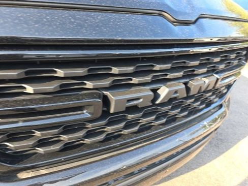 Used 2023 RAM 1500 Big Horn AWD/4WD image 12
