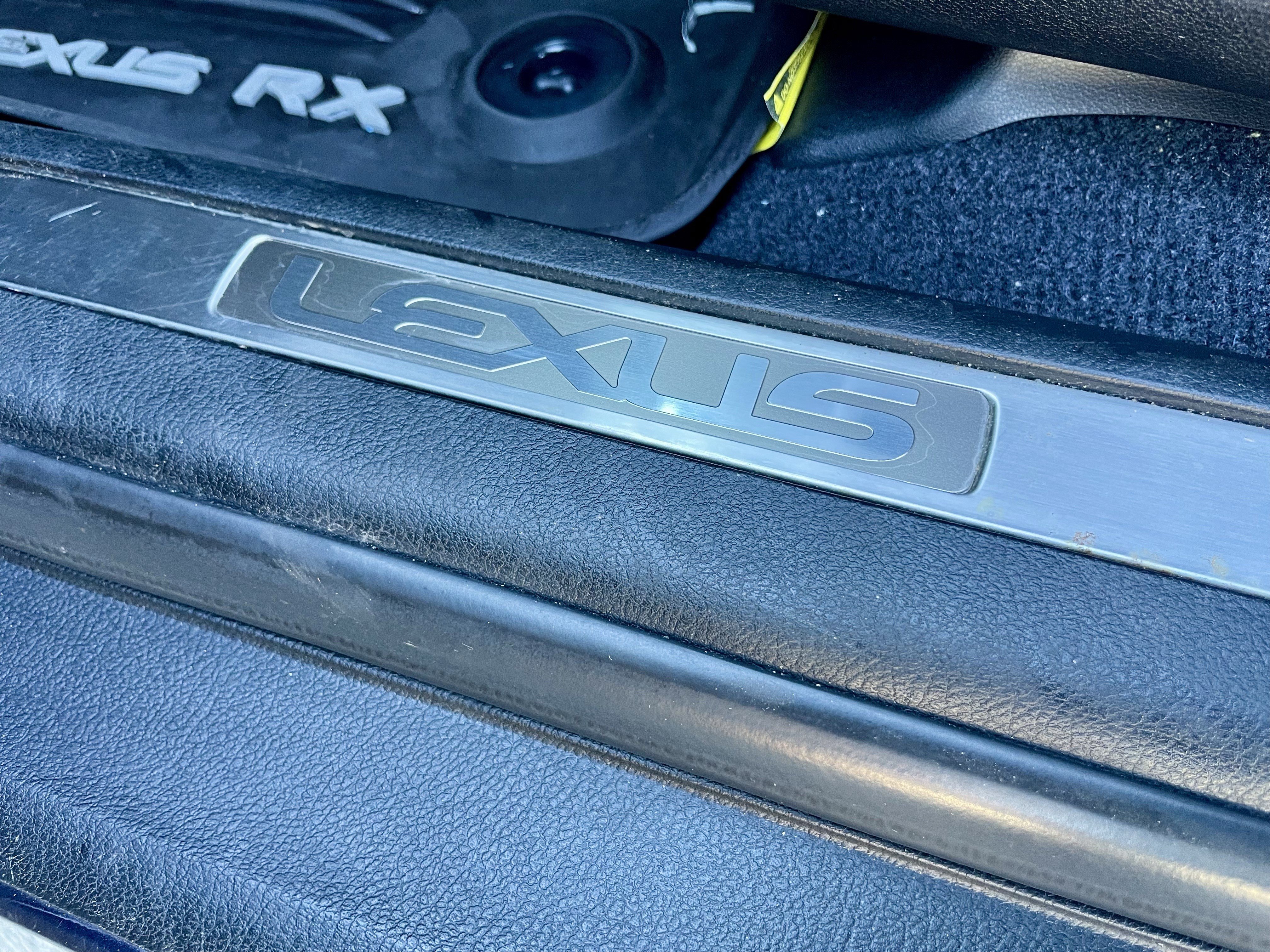 Used 2021 Lexus RX 350L Premium w/ Premium Package AWD/4WD image 43