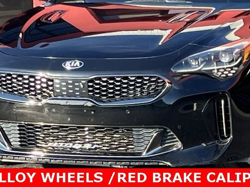 Used 2020 Kia Stinger GT2 image 2