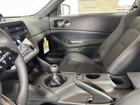 New 2024 Nissan Z Performance w/ Floor Mat Package image 28