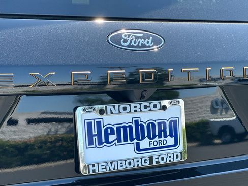 New 2026 Ford Expedition Tremor image 28
