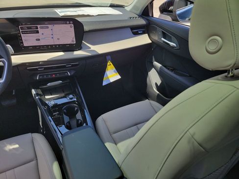 New 2026 Audi Q3 quattro 2.0T AWD/4WD image 24