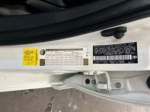 New 2026 Toyota Corolla SE image 29