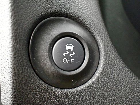 Used 2013 Nissan 370Z Touring w/ Sport Pkg image 20