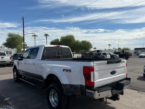 Used 2017 Ford F350 Lariat w/ Lariat Ultimate Package AWD/4WD image 5