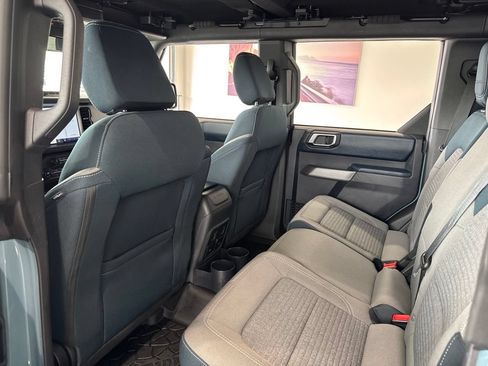 Used 2023 Ford Bronco Outer Banks AWD/4WD image 38