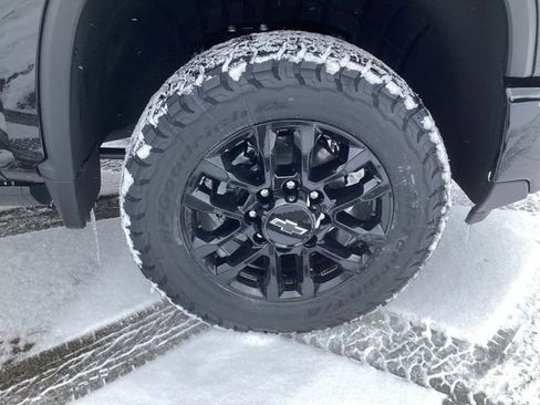 New 2026 Chevrolet Silverado 3500 High Country w/ High Country Premium Package image 9