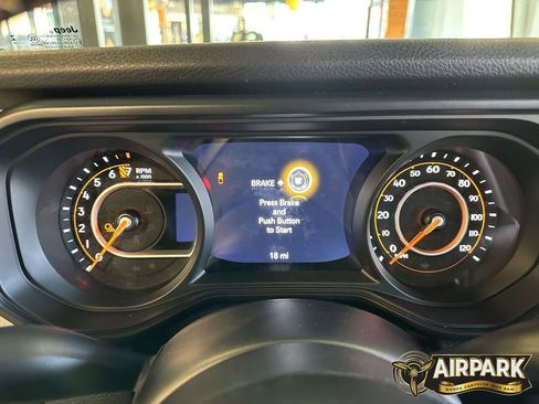 New 2025 Jeep Gladiator Sport AWD/4WD image 20