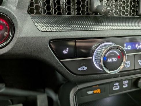 Used 2024 Honda CR-V Sport image 8