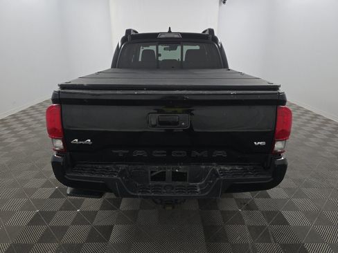 Used 2023 Toyota Tacoma SR image 4