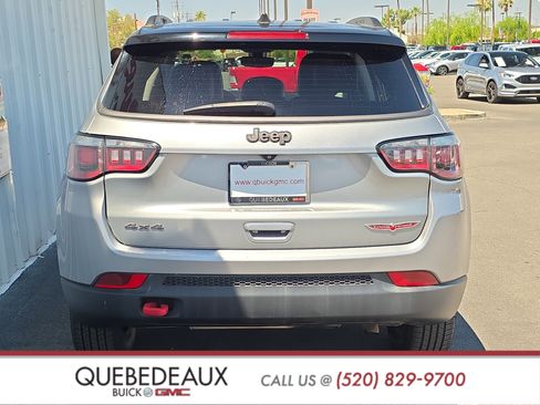 Used 2019 Jeep Compass Trailhawk AWD/4WD image 6