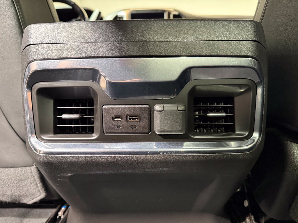 Used 2022 Chevrolet Silverado 2500 High Country w/ Z71 Off-Road Package AWD/4WD image 19