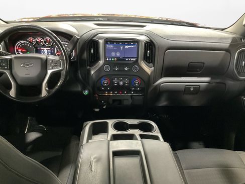 Used 2019 Chevrolet Silverado 1500 RST AWD/4WD image 10