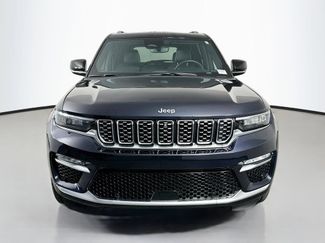 Used 2022 Jeep Grand Cherokee Summit AWD/4WD video 2