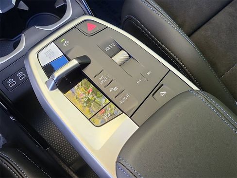 New 2026 BMW X1 xDrive28i w/ M Sport Package image 30