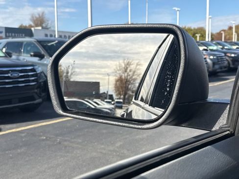 Used 2023 Ford Explorer XLT w/ Equipment Group 202A image 31