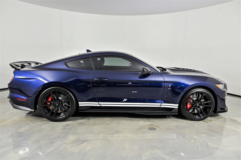 Used 2020 Ford Mustang Shelby GT500 w/ Technology Package RWD image 10