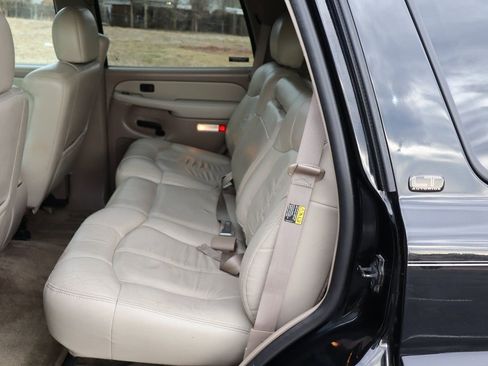Used 2002 Chevrolet Tahoe LT image 20